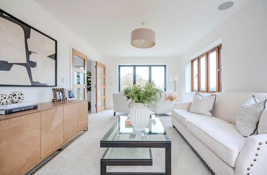 Rolling Fields View - Image 15